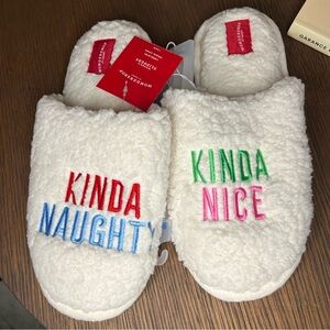 Wondershop Kinda Naughty Kinda Nice Fuzzy Faux Sherpa Slippers Womens Large 9-10